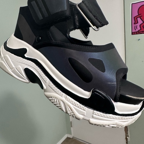 AZALEA WANG PLATFORM REFLECTIVE SANDALS - Picture 2 of 4